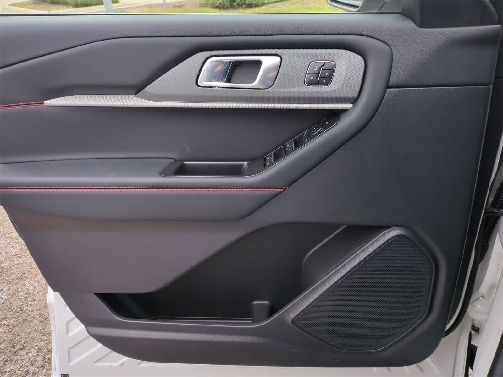 Thumbnail: 2026 Ford Explorer - 22