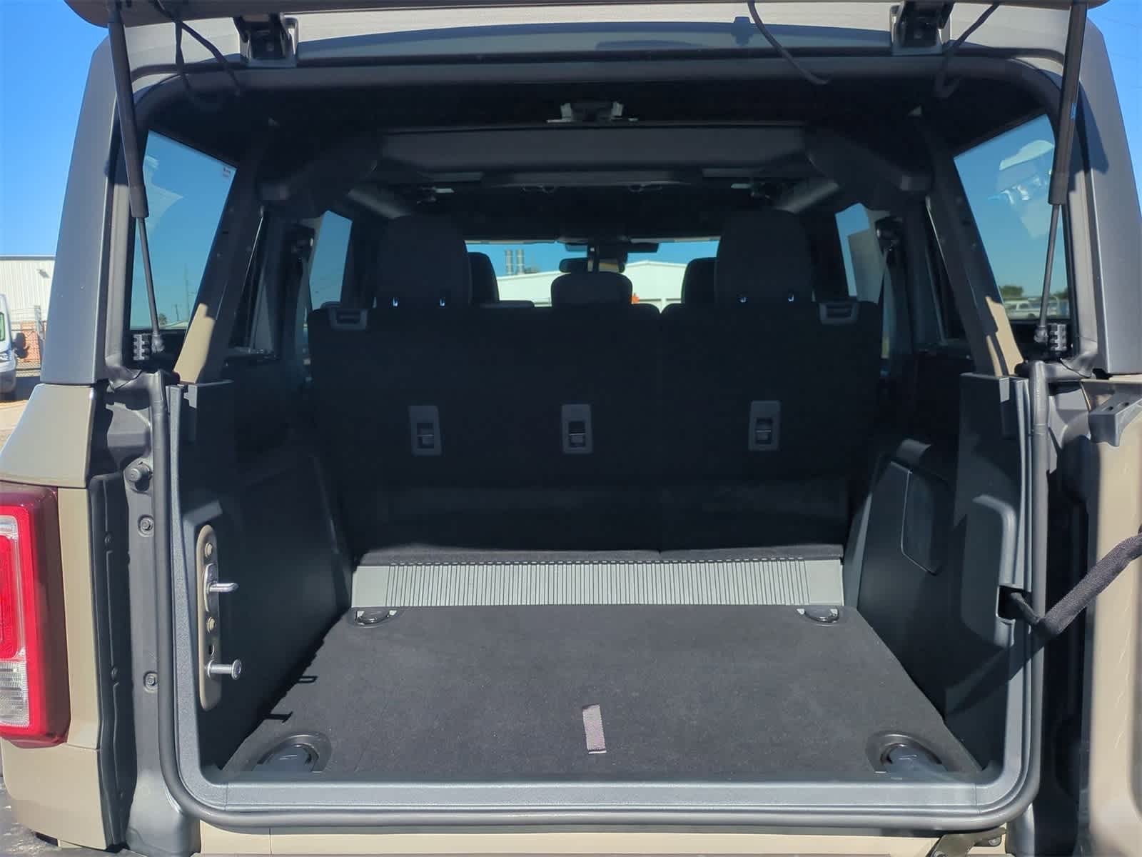 Thumbnail: 2025 Ford Bronco - 25