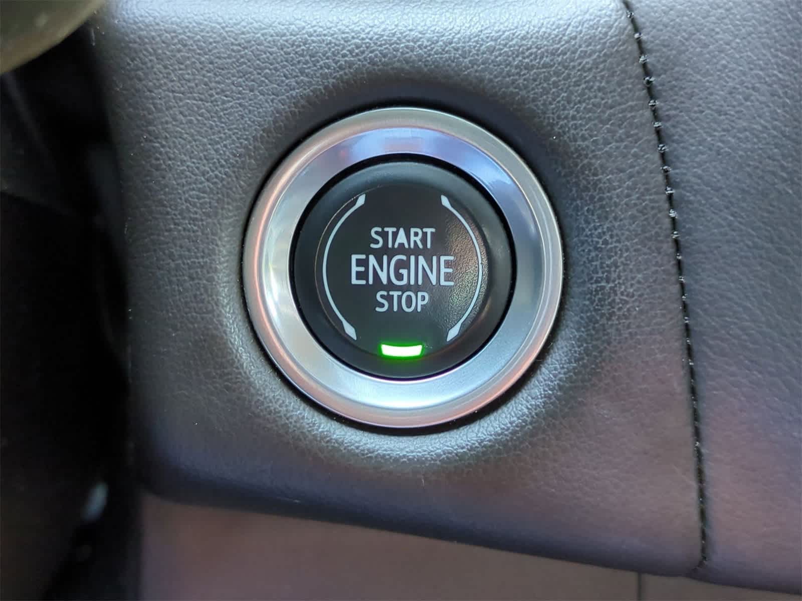 Thumbnail: 2023 GMC Yukon - 16