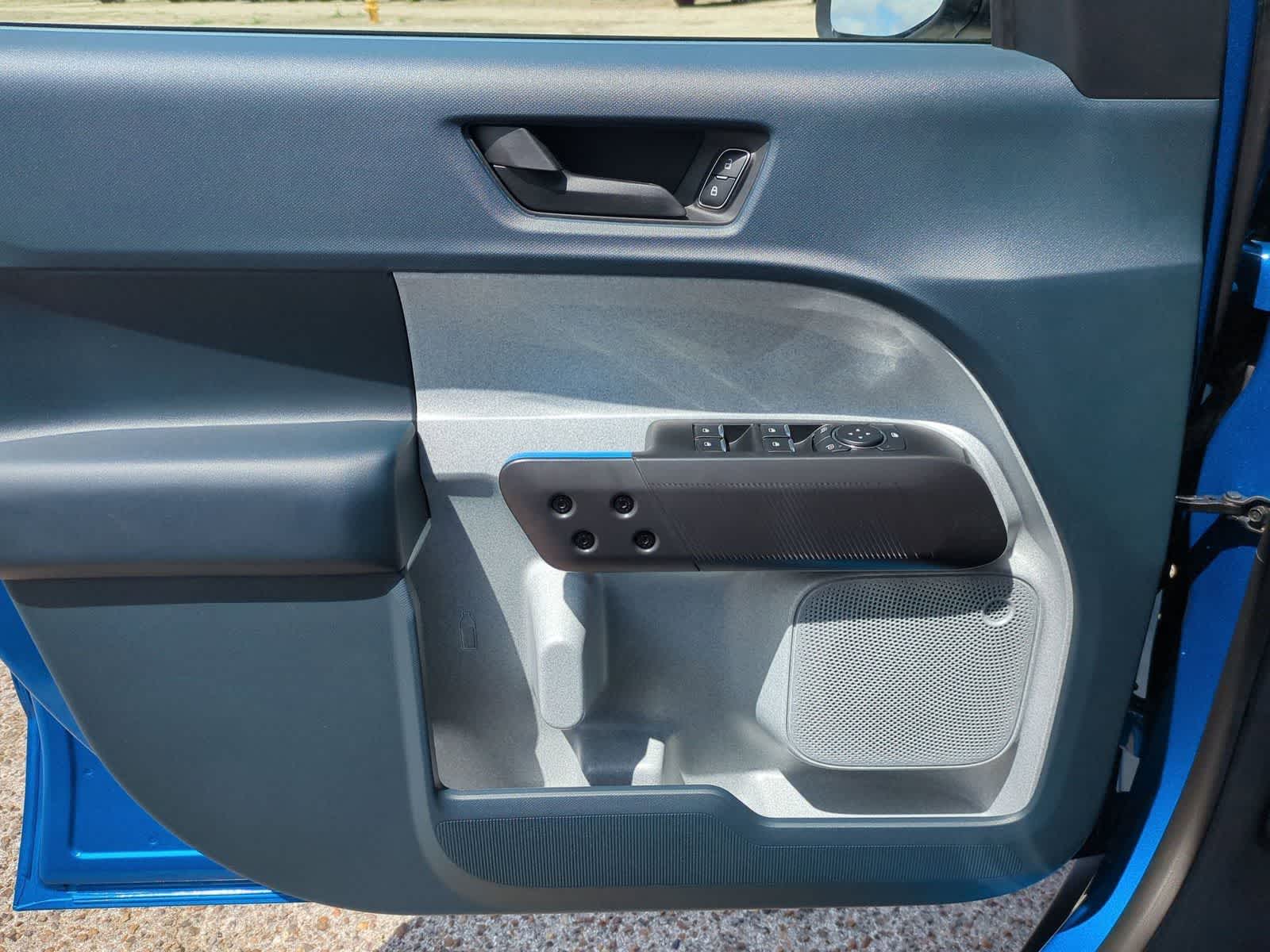 Thumbnail: 2026 Ford Maverick - 21