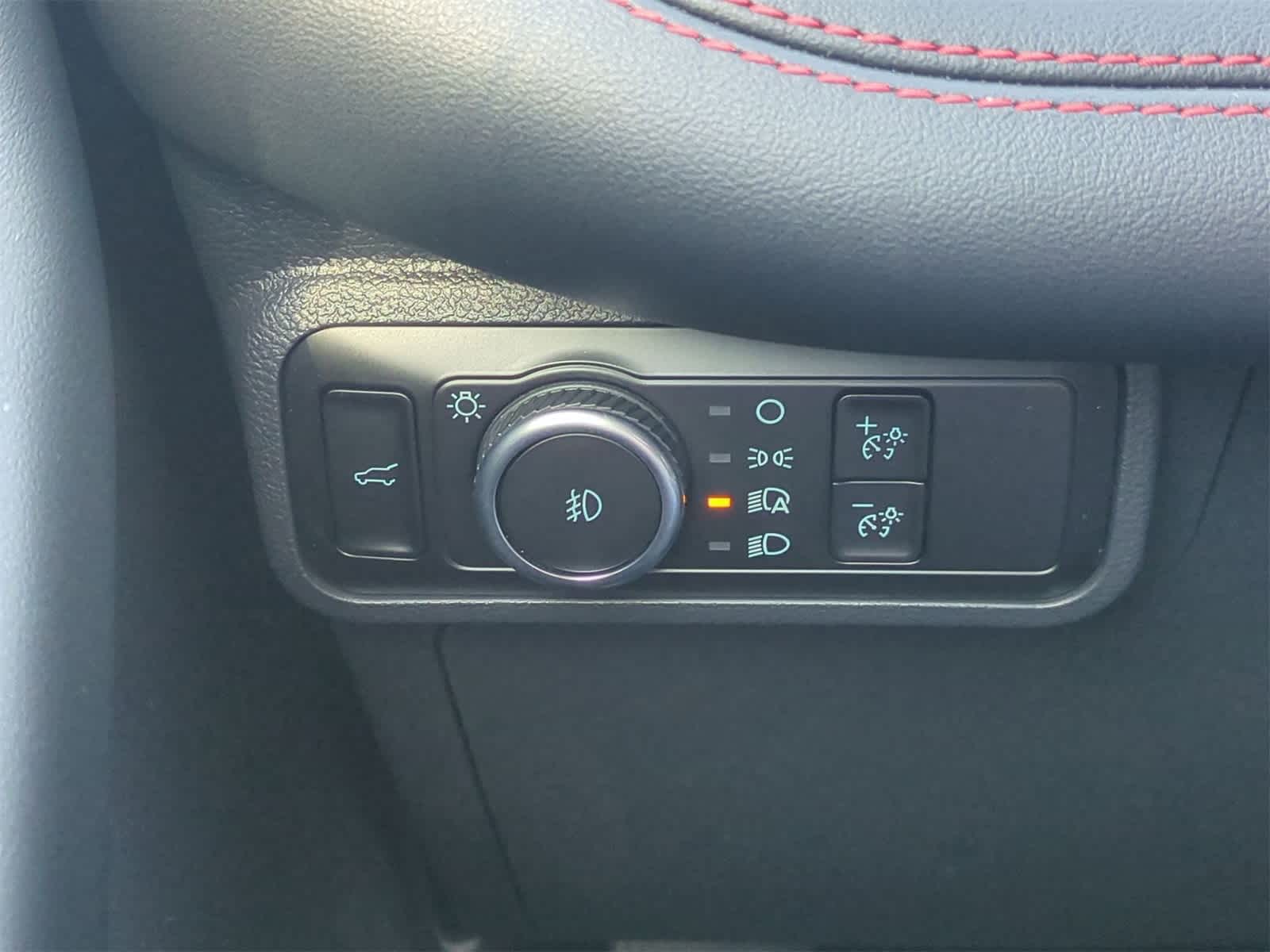 Thumbnail: 2026 Ford Explorer - 18