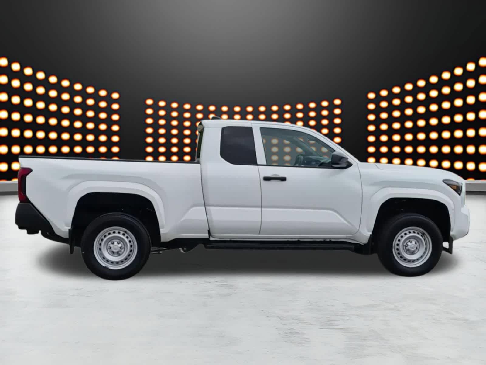 Thumbnail: 2024 Toyota Tacoma - 9
