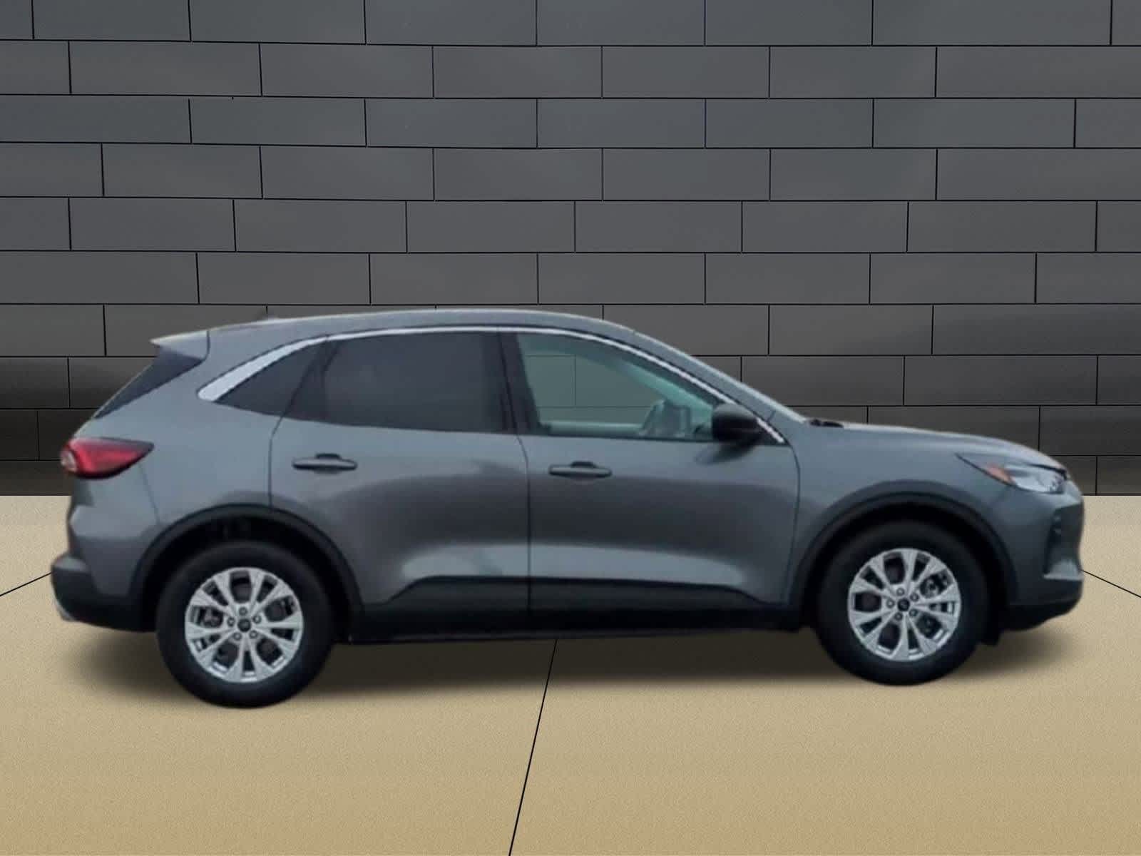 Thumbnail: 2024 Ford Escape - 9