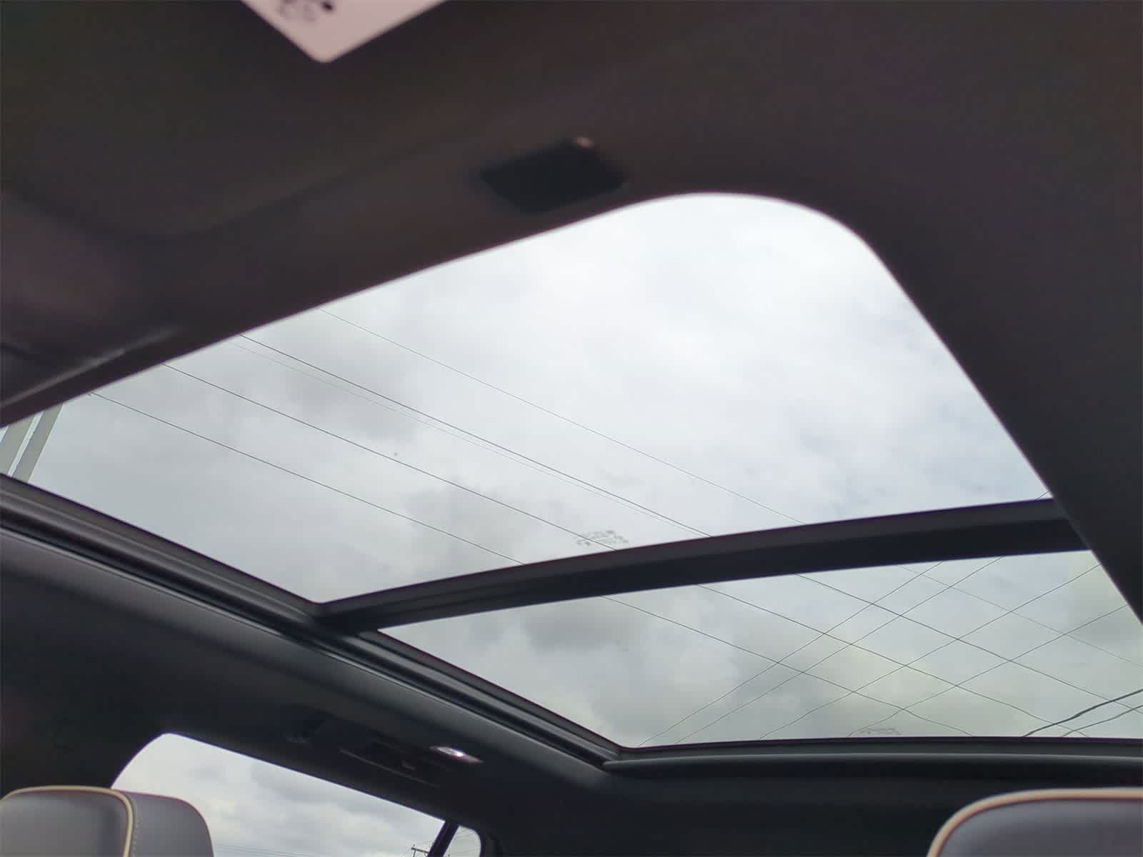 Thumbnail: 2024 GMC Yukon - 19