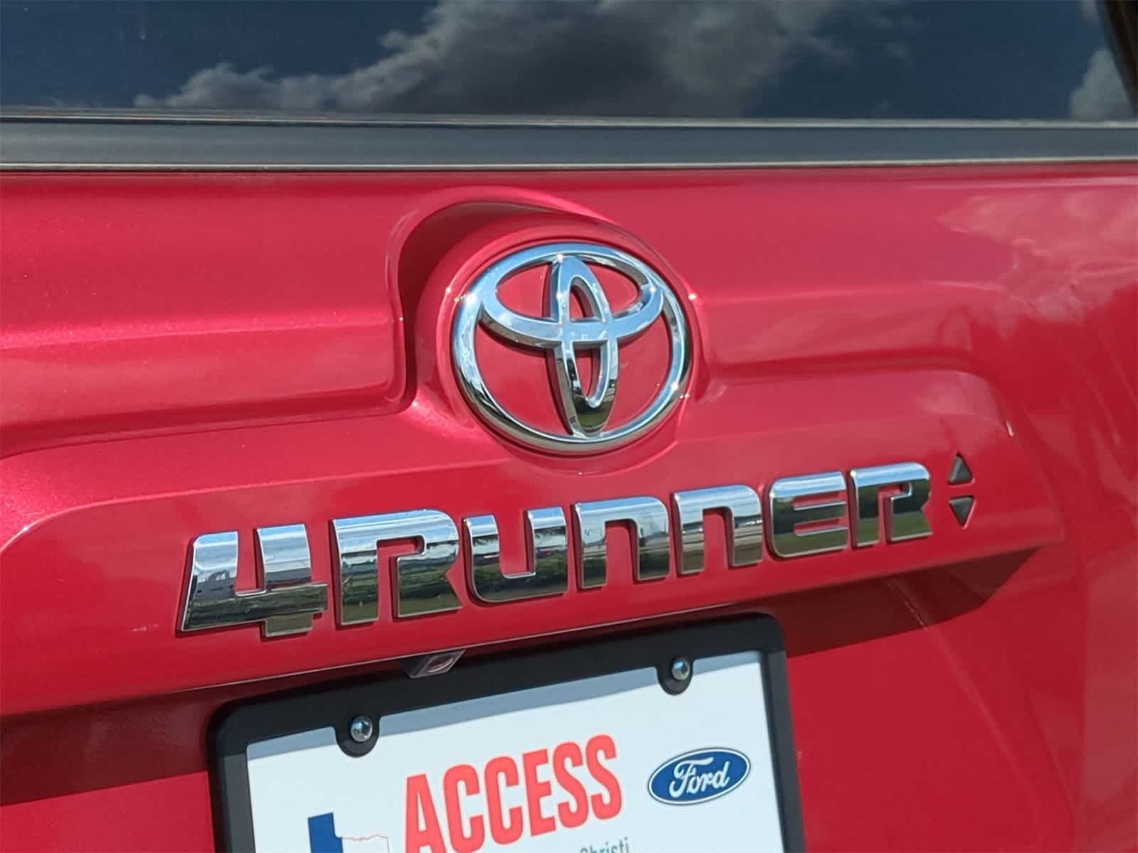Thumbnail: 2024 Toyota 4Runner - 30
