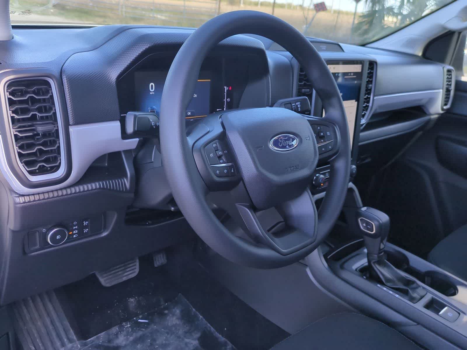 Thumbnail: 2025 Ford Ranger - 10