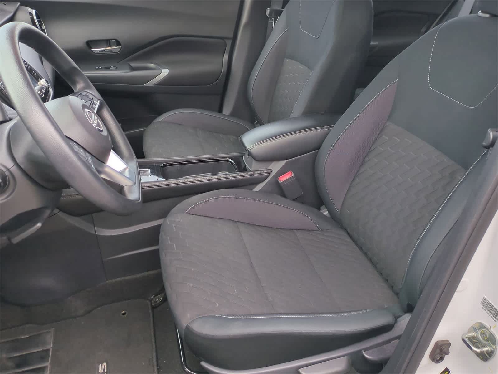 Thumbnail: 2023 Nissan Kicks - 18