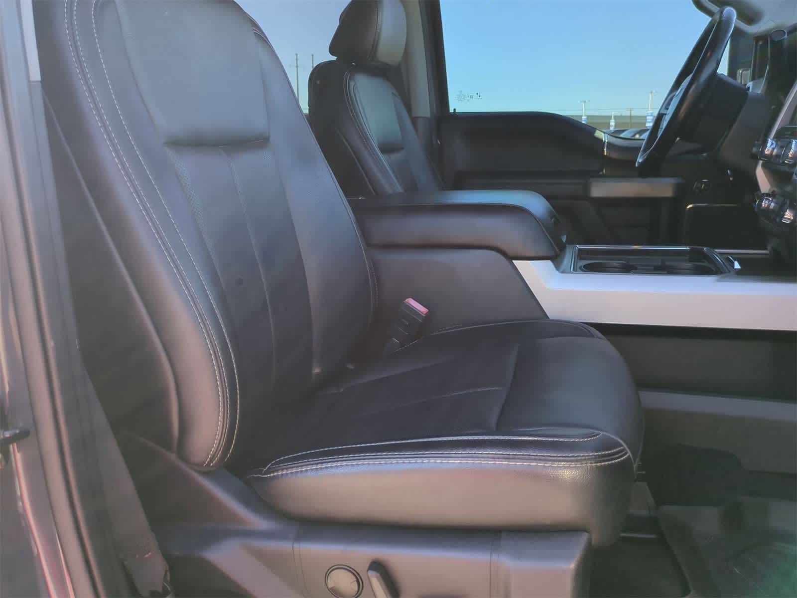 Thumbnail: 2021 Ford F-250 - 19