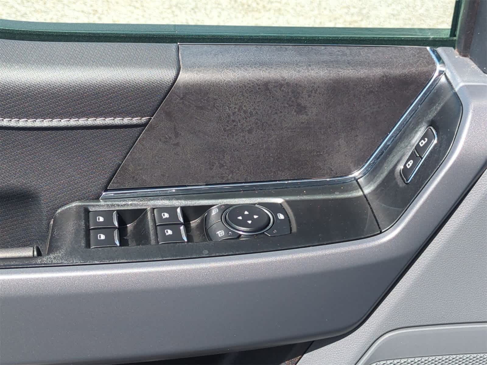 Thumbnail: 2025 Ford F-150 - 21