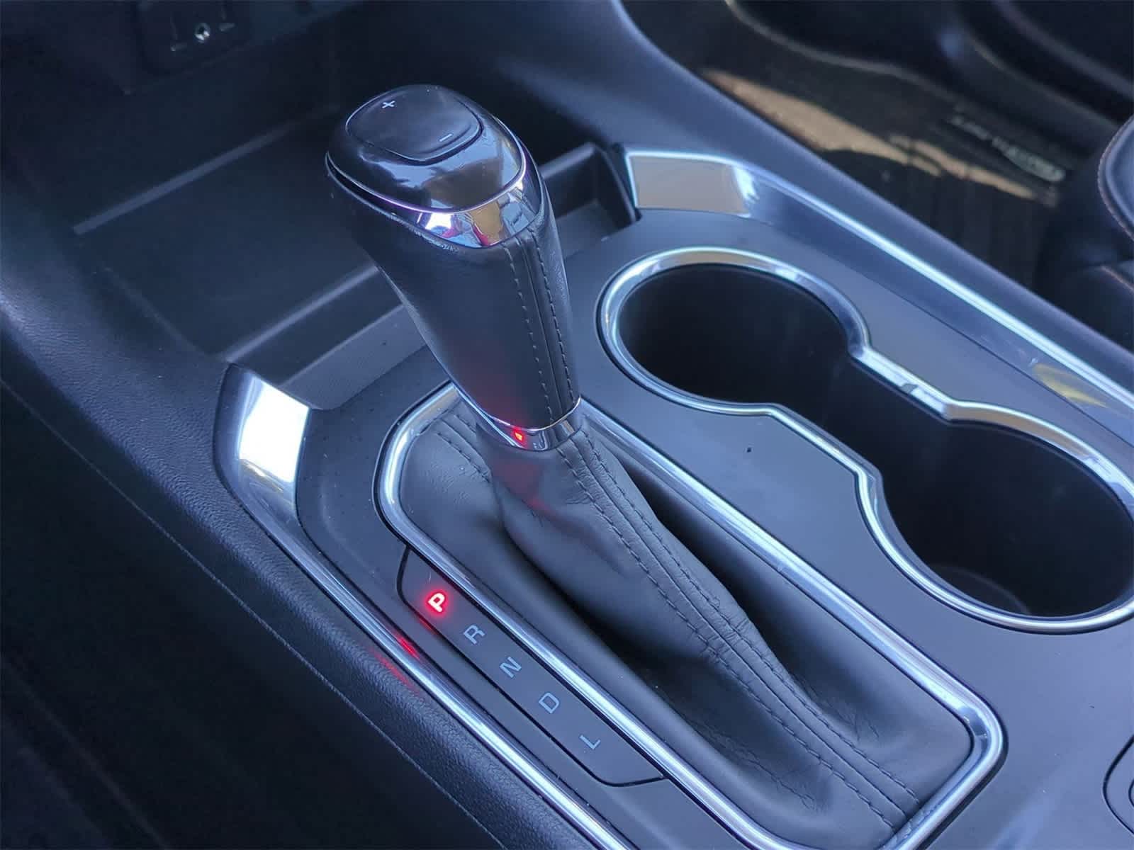 Thumbnail: 2020 Chevrolet Traverse - 15