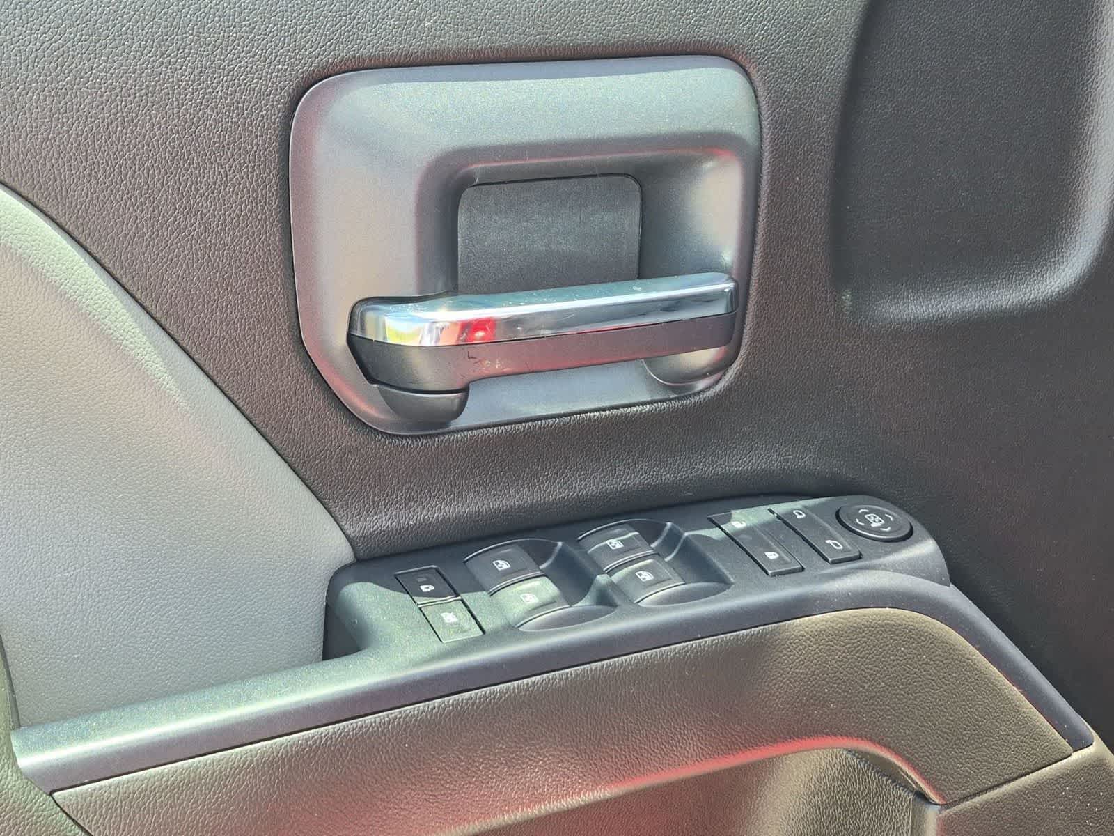Thumbnail: 2019 Chevrolet Silverado 1500 - 20