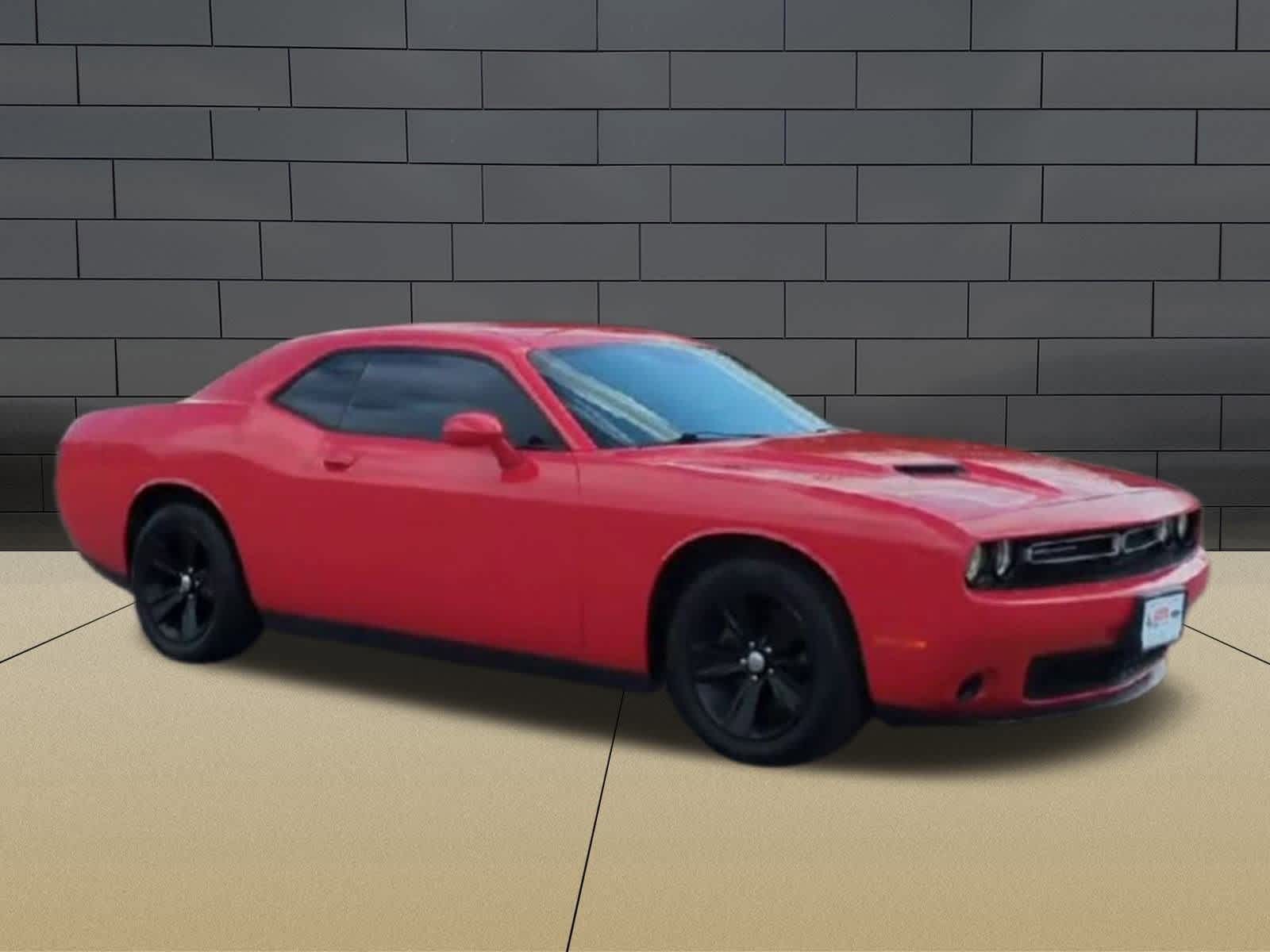 Thumbnail: 2016 Dodge Challenger - 2
