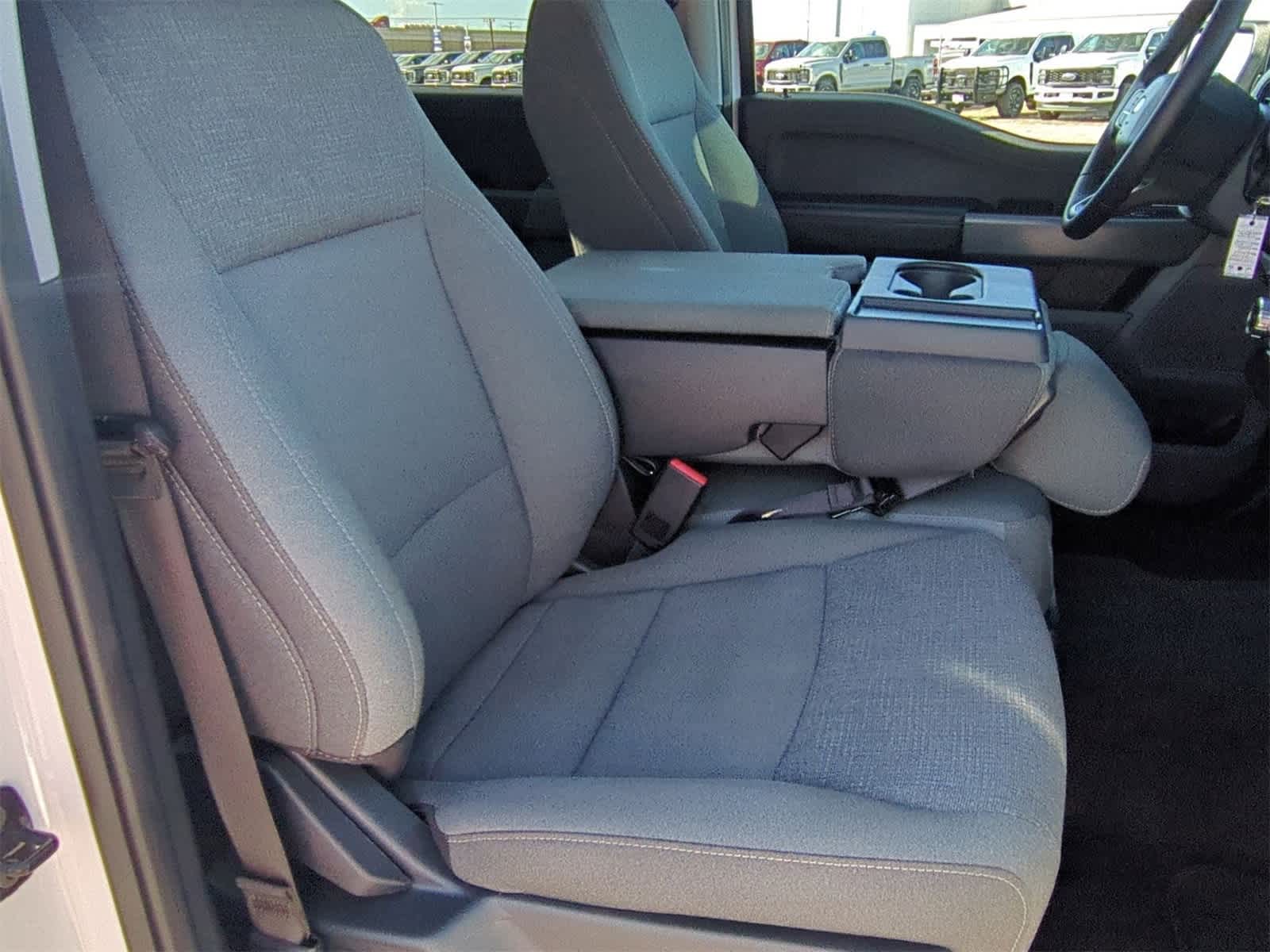 Thumbnail: 2025 Ford F-150 - 25