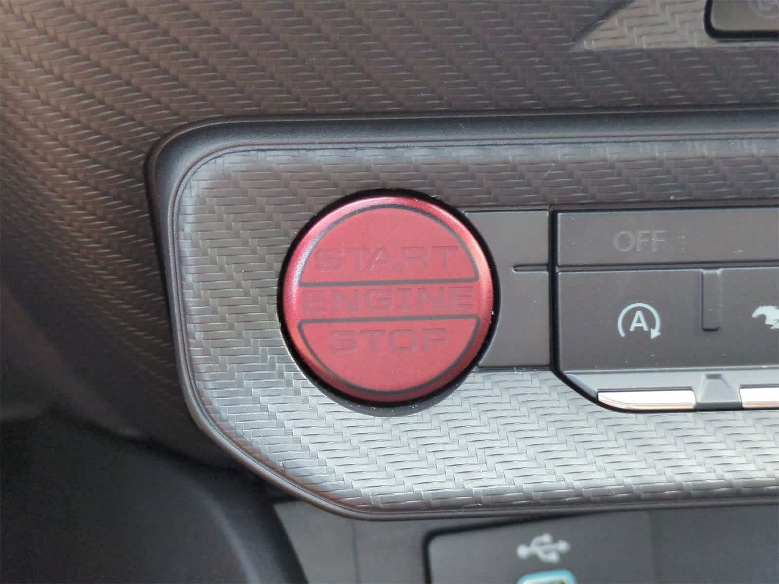 Thumbnail: 2025 Ford Mustang - 16