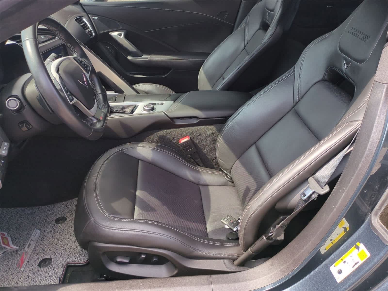 Thumbnail: 2019 Chevrolet Corvette - 19