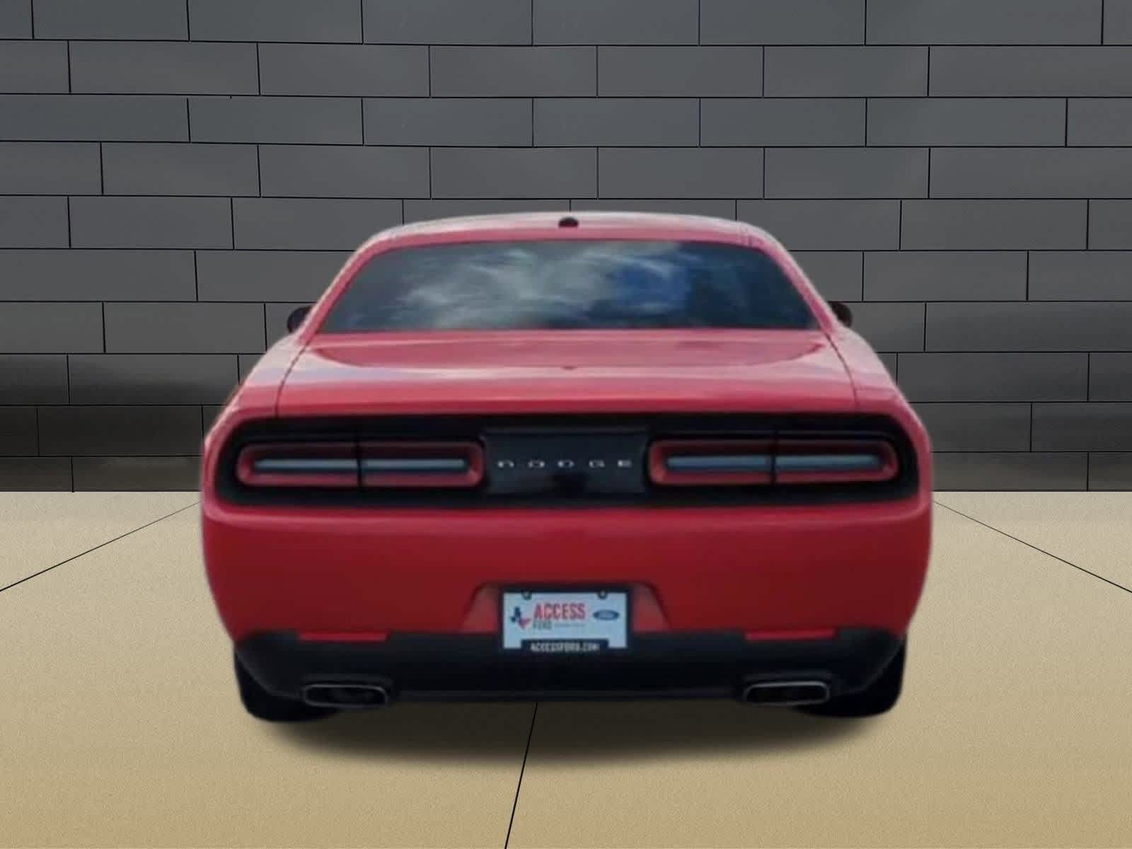Thumbnail: 2016 Dodge Challenger - 7