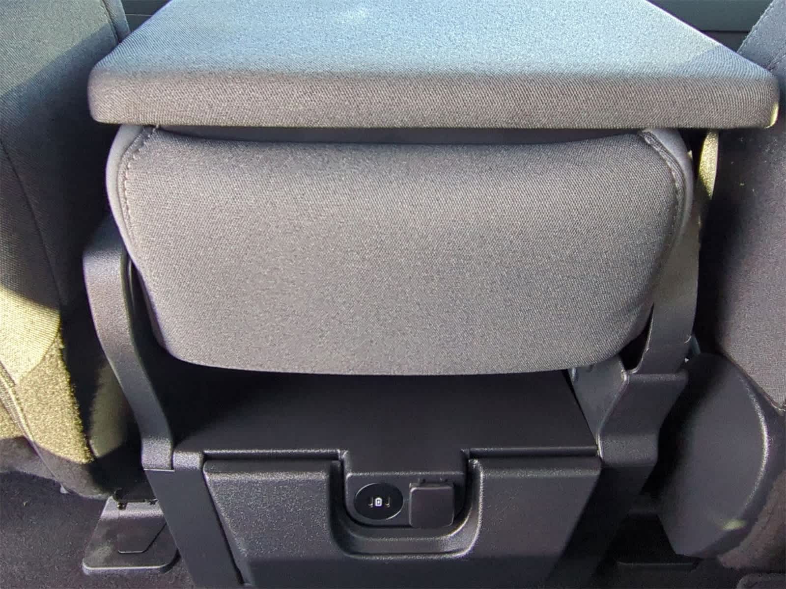 Thumbnail: 2025 Ford F-150 - 19