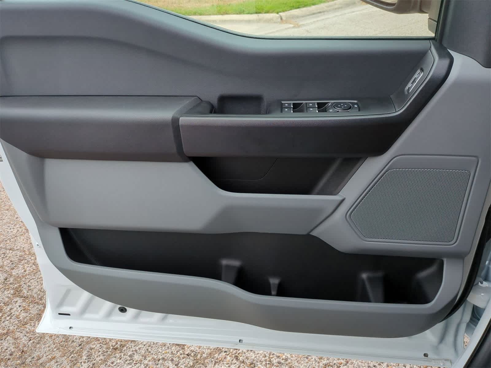 Thumbnail: 2026 Ford F-350 - 19