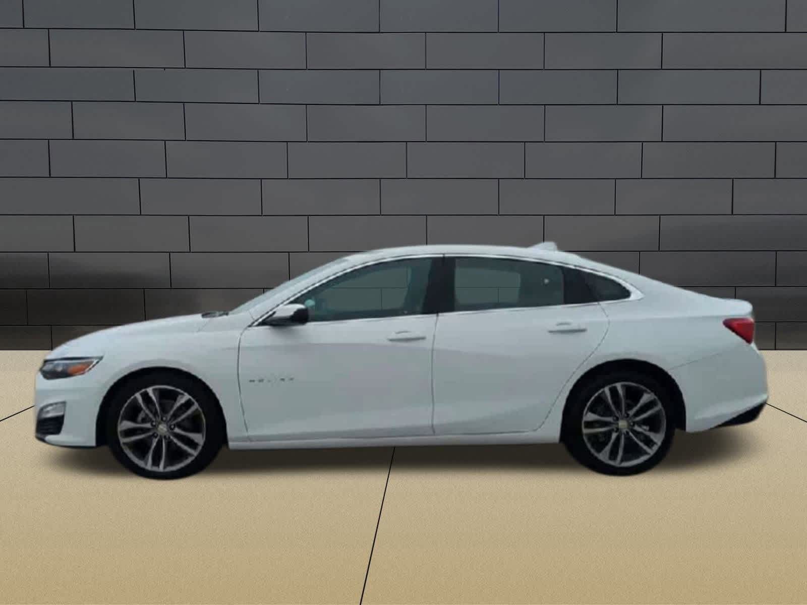 Thumbnail: 2023 Chevrolet Malibu - 5