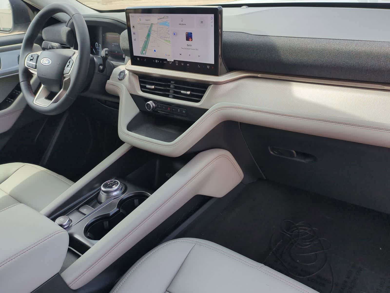 Thumbnail: 2026 Ford Explorer - 28