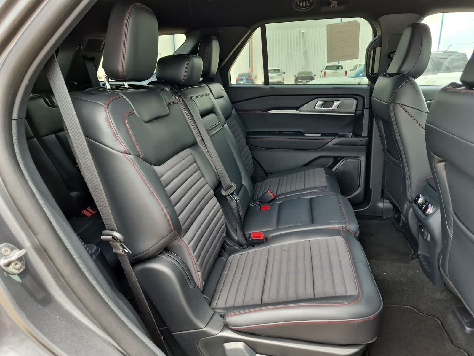 Thumbnail: 2026 Ford Explorer - 26