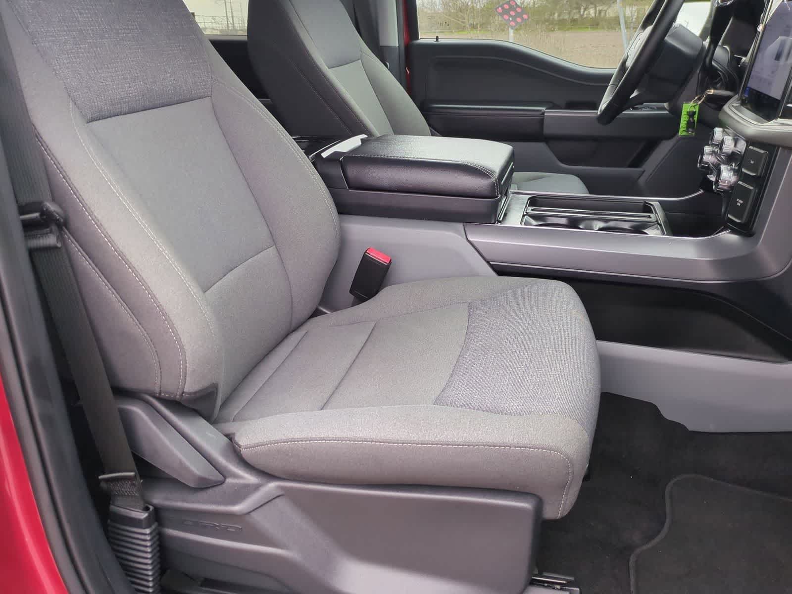 Thumbnail: 2025 Ford F-150 - 25