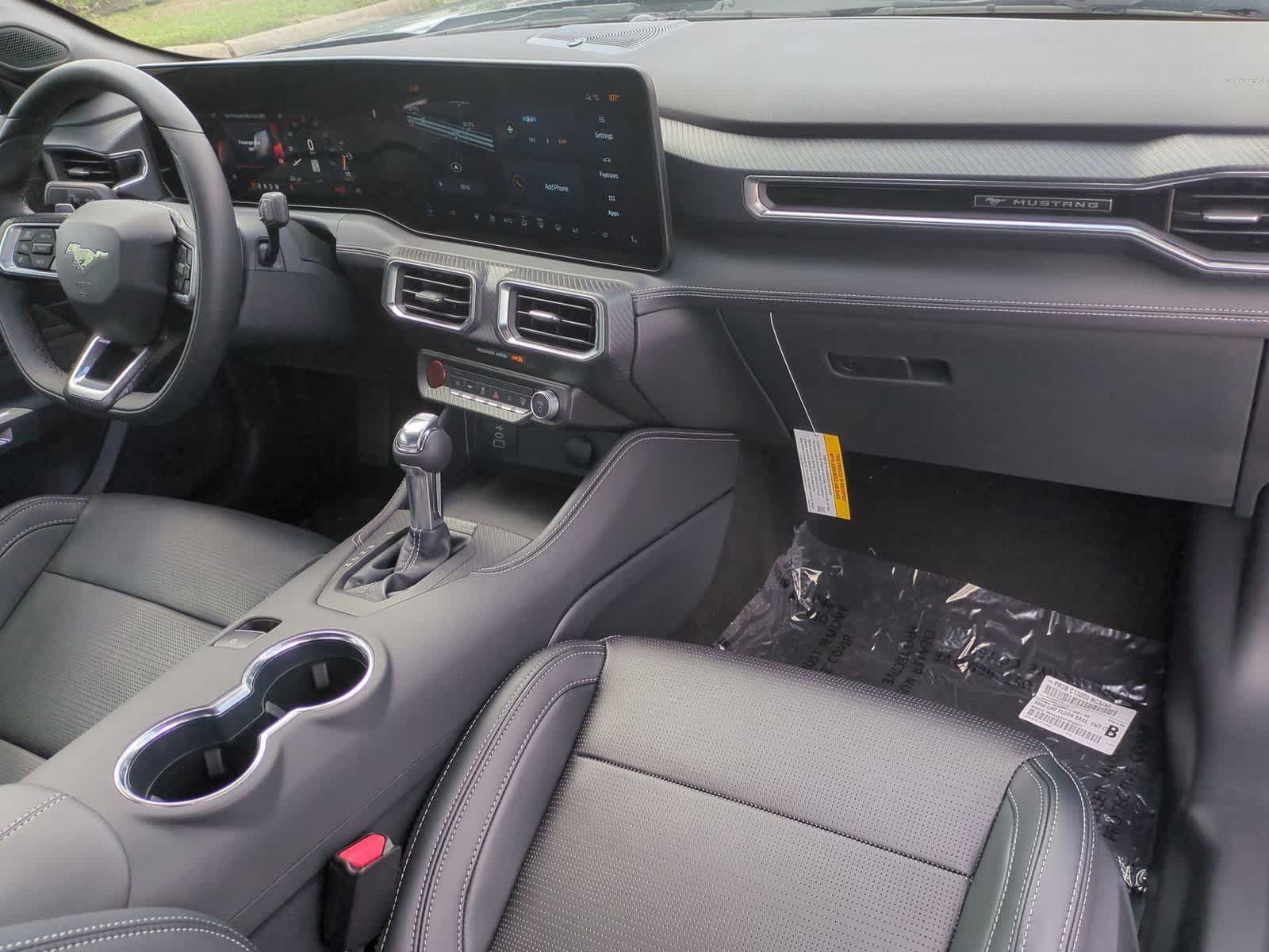 Thumbnail: 2025 Ford Mustang - 27