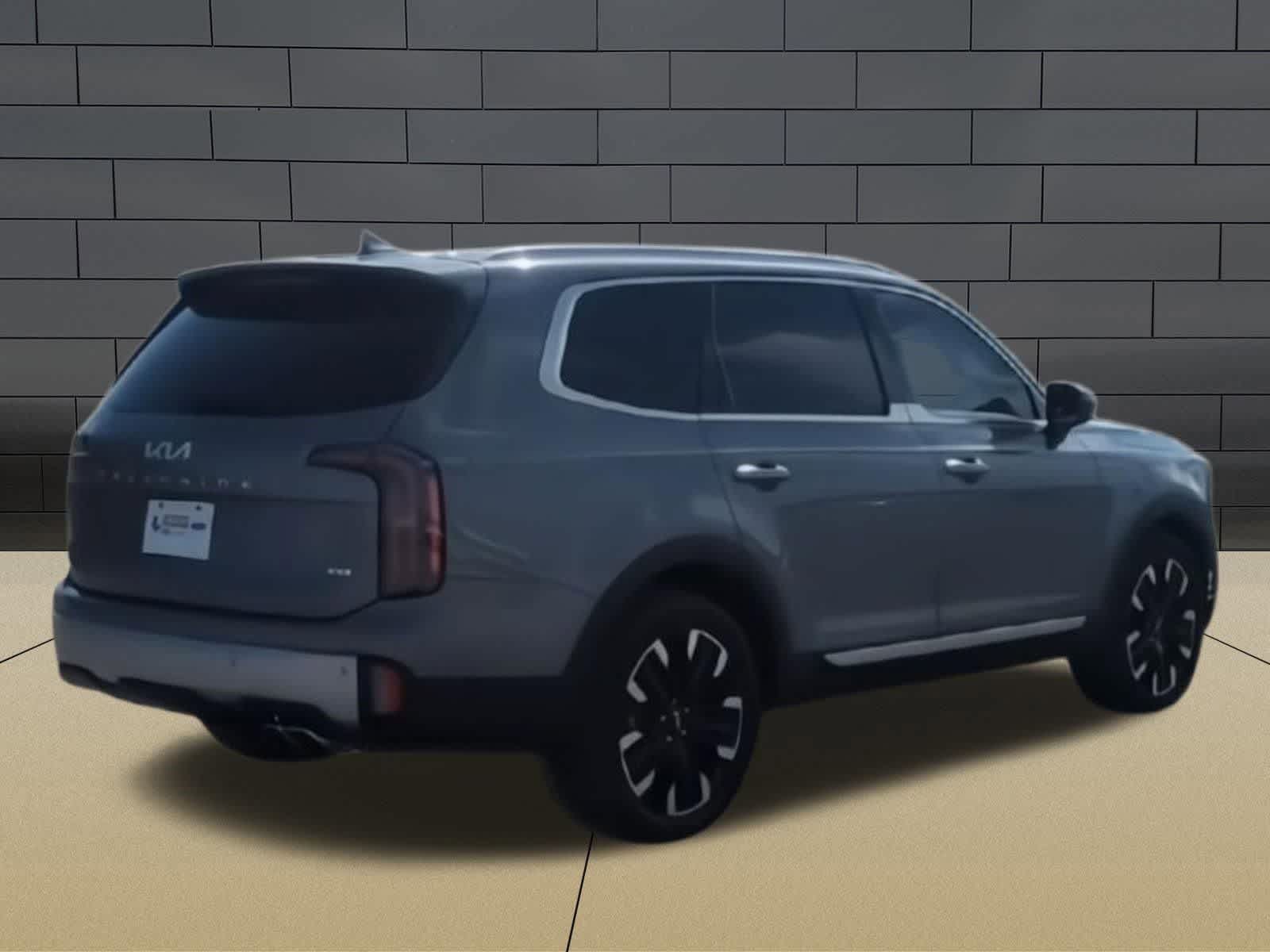 Thumbnail: 2023 Kia Telluride - 8