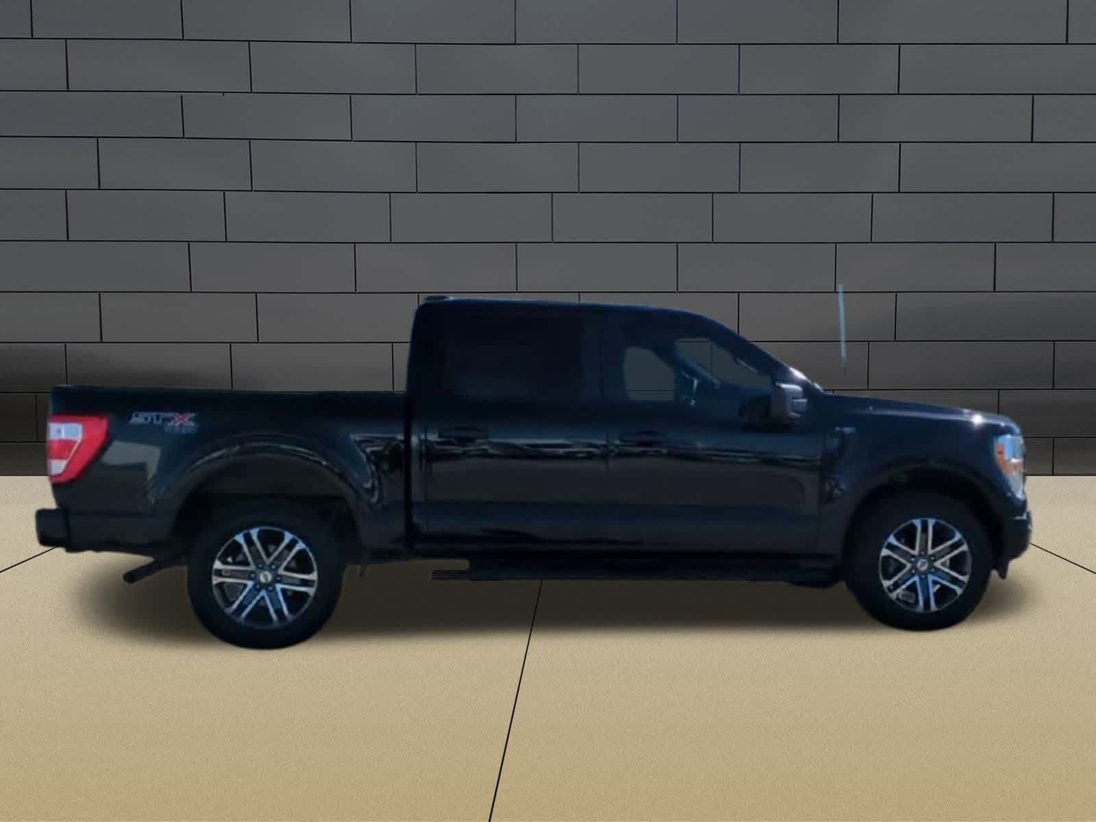 Thumbnail: 2021 Ford F-150 - 9
