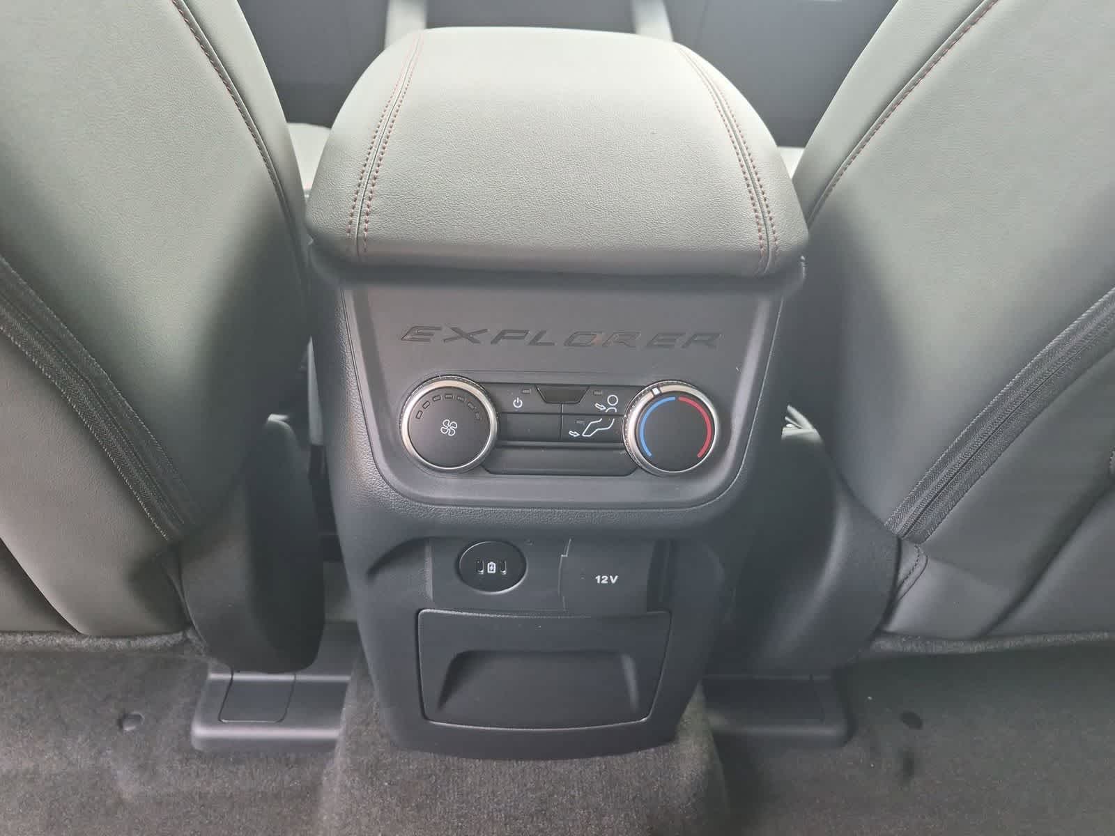 Thumbnail: 2026 Ford Explorer - 21