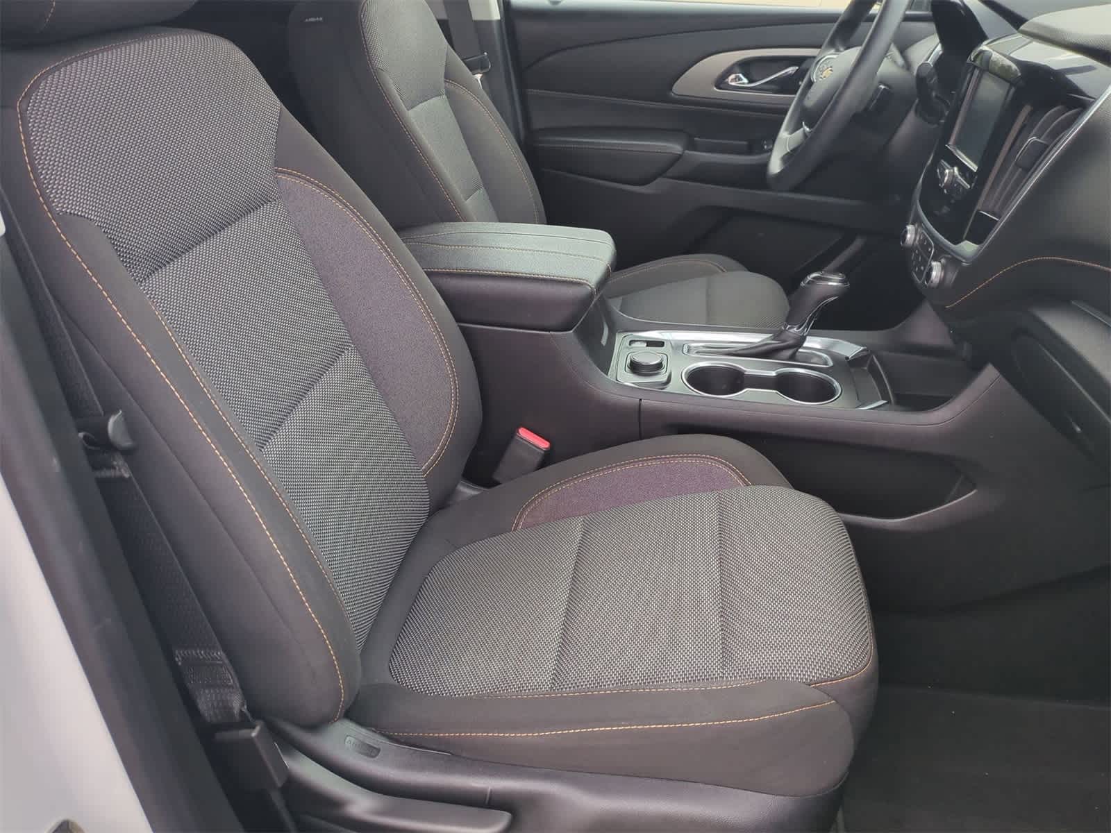 Thumbnail: 2019 Chevrolet Traverse - 26