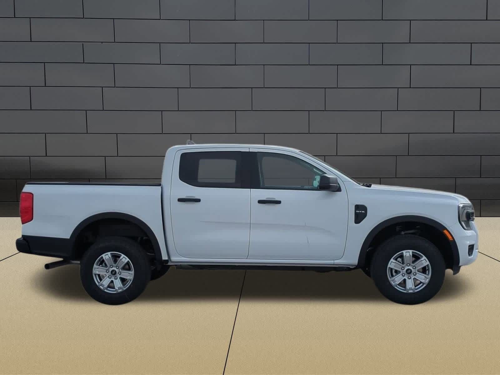 Thumbnail: 2025 Ford Ranger - 9