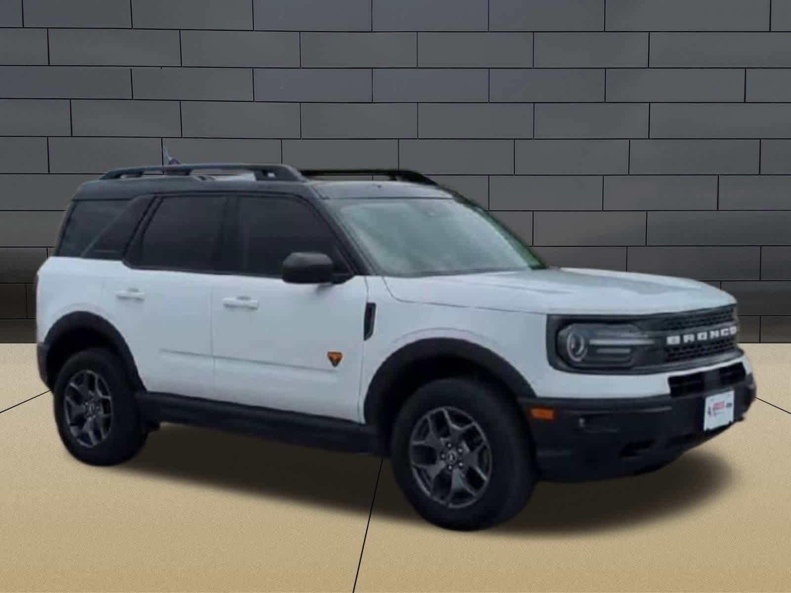 Thumbnail: 2021 Ford Bronco Sport - 2