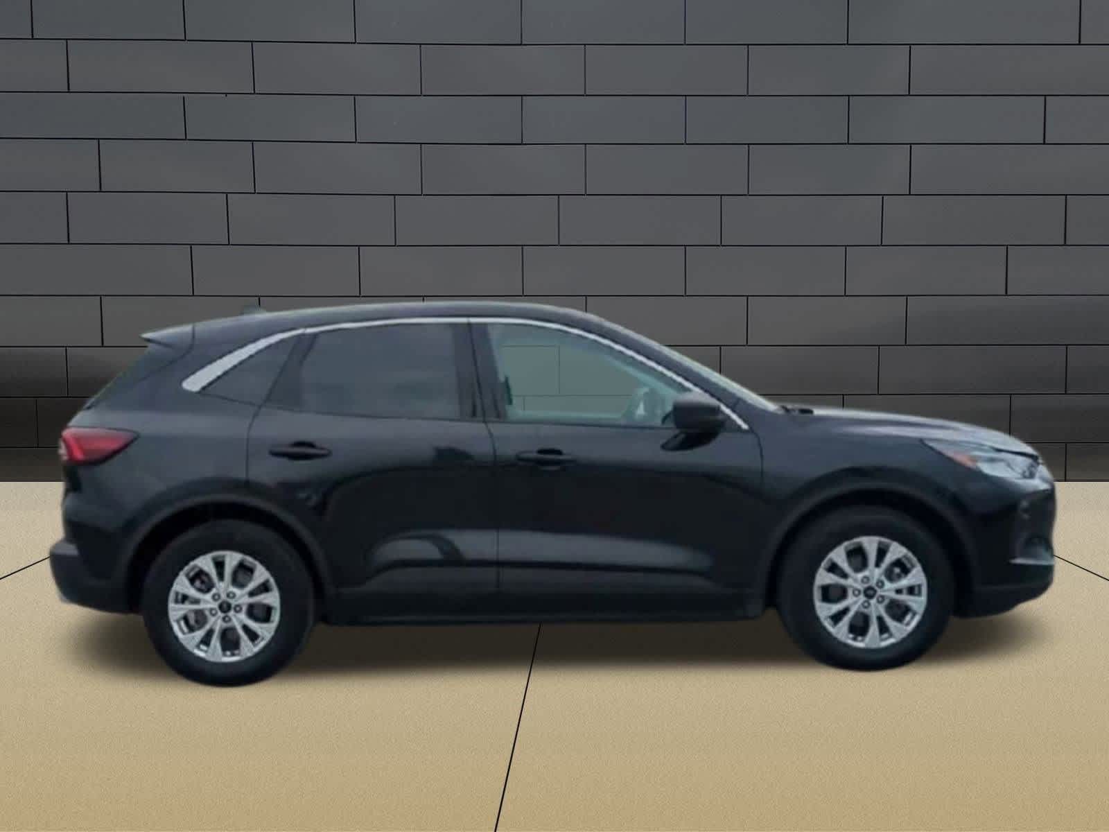 Thumbnail: 2024 Ford Escape - 9