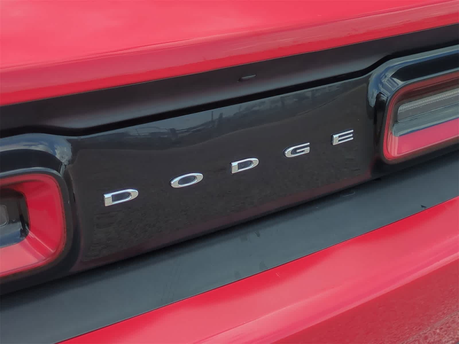 Thumbnail: 2016 Dodge Challenger - 28