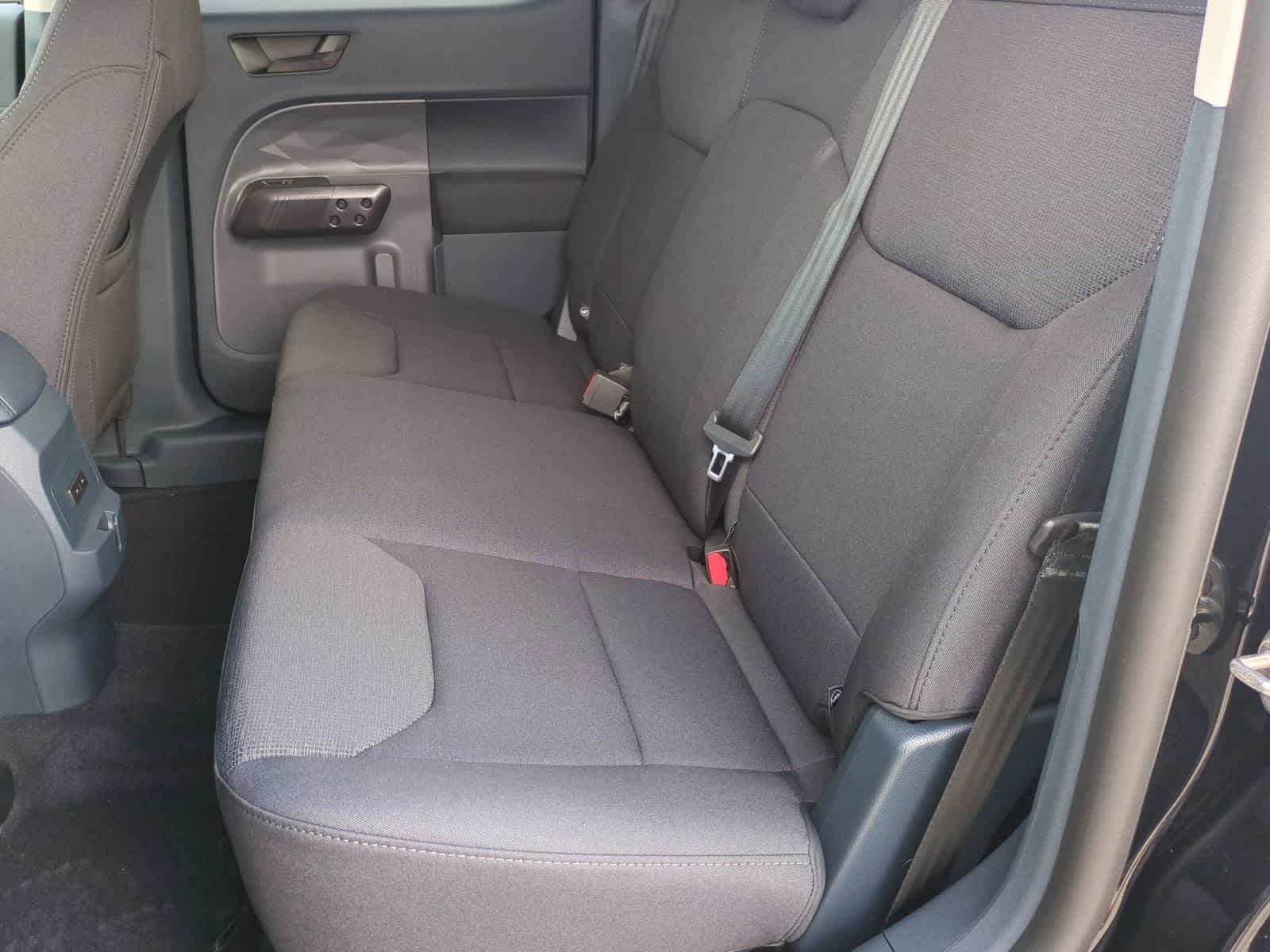 Thumbnail: 2025 Ford Maverick - 22