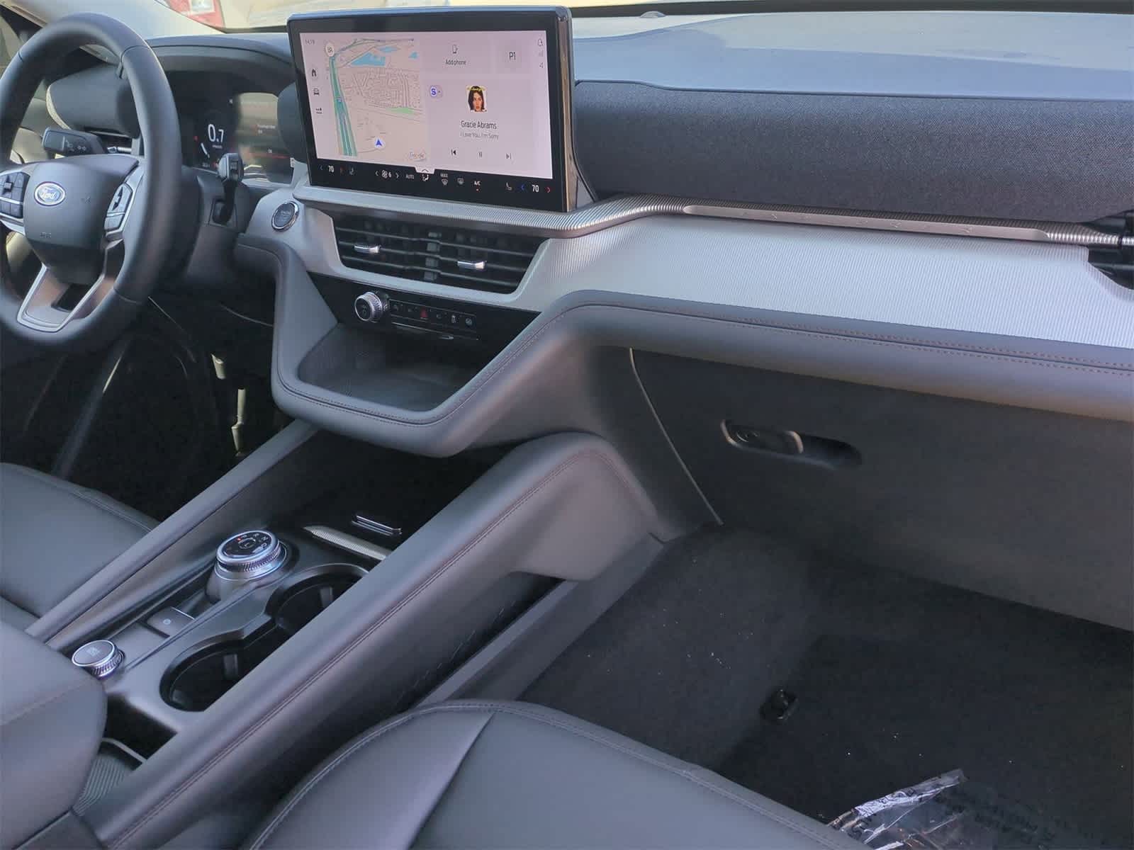 Thumbnail: 2025 Ford Explorer - 27