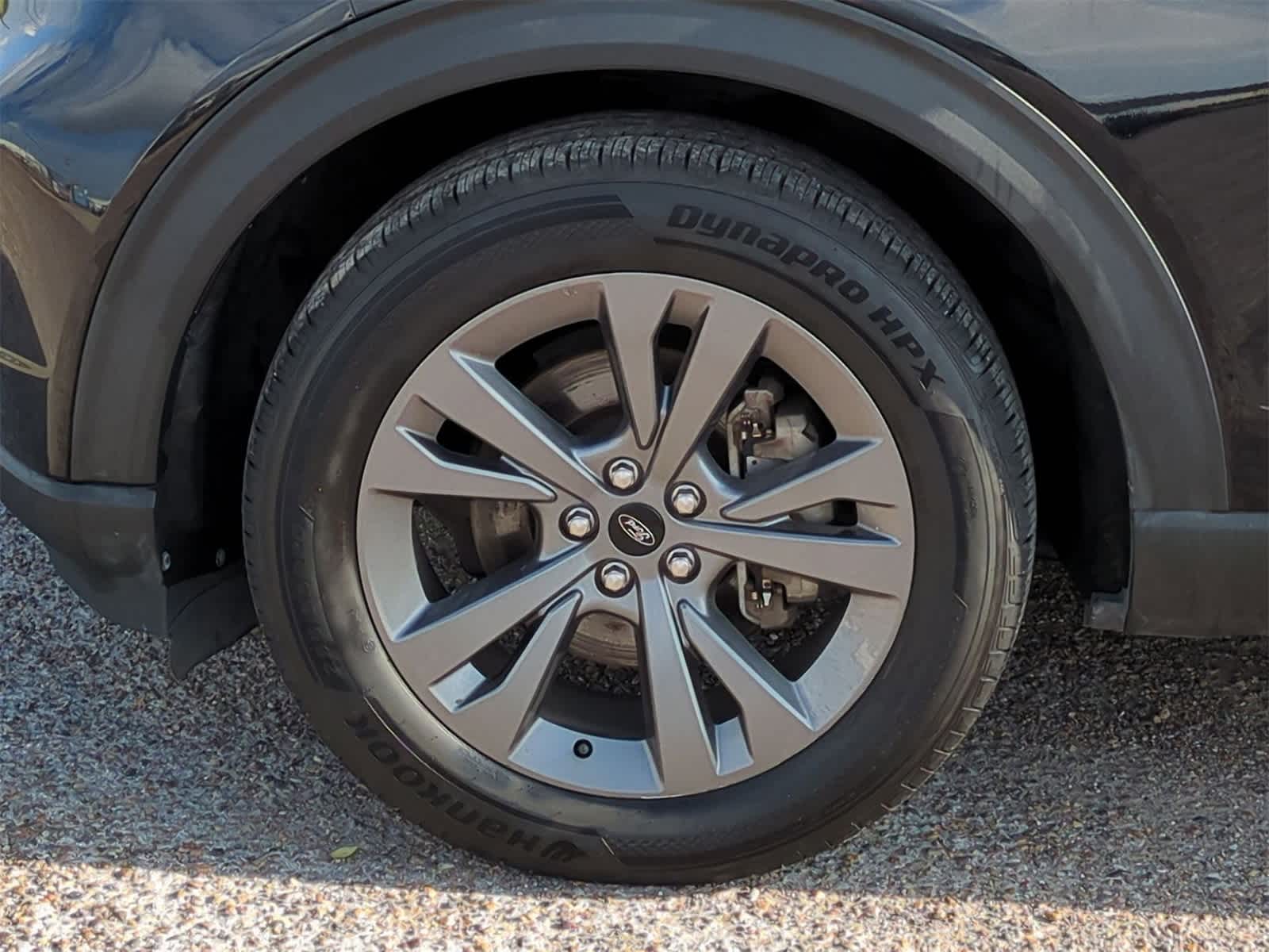 Thumbnail: 2021 Ford Explorer - 32