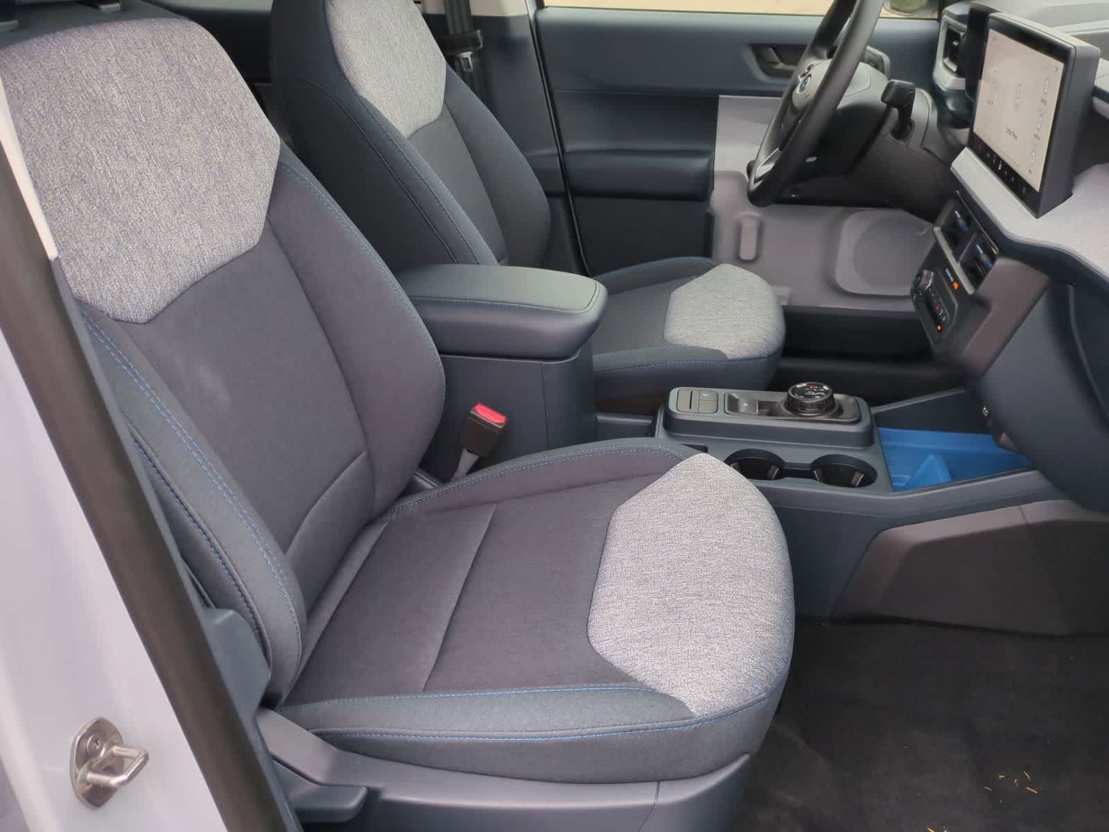 Thumbnail: 2025 Ford Maverick - 26