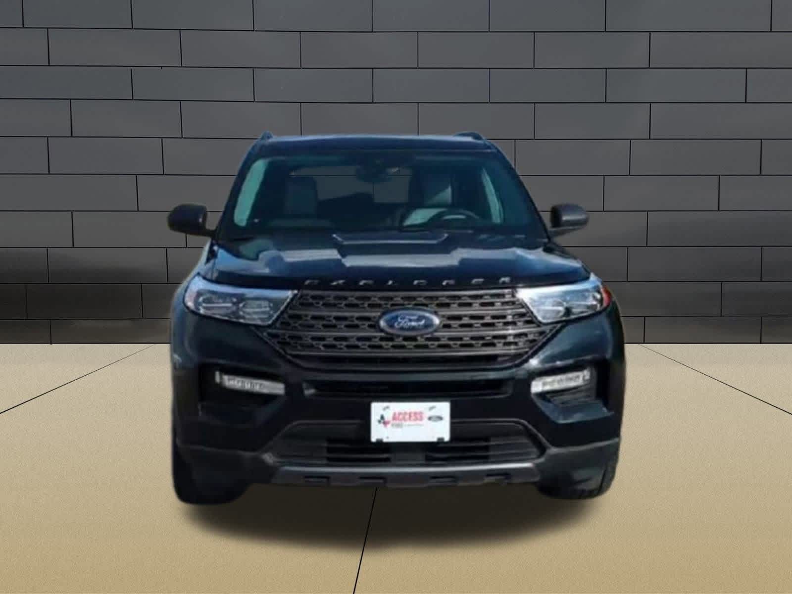 Thumbnail: 2021 Ford Explorer - 3