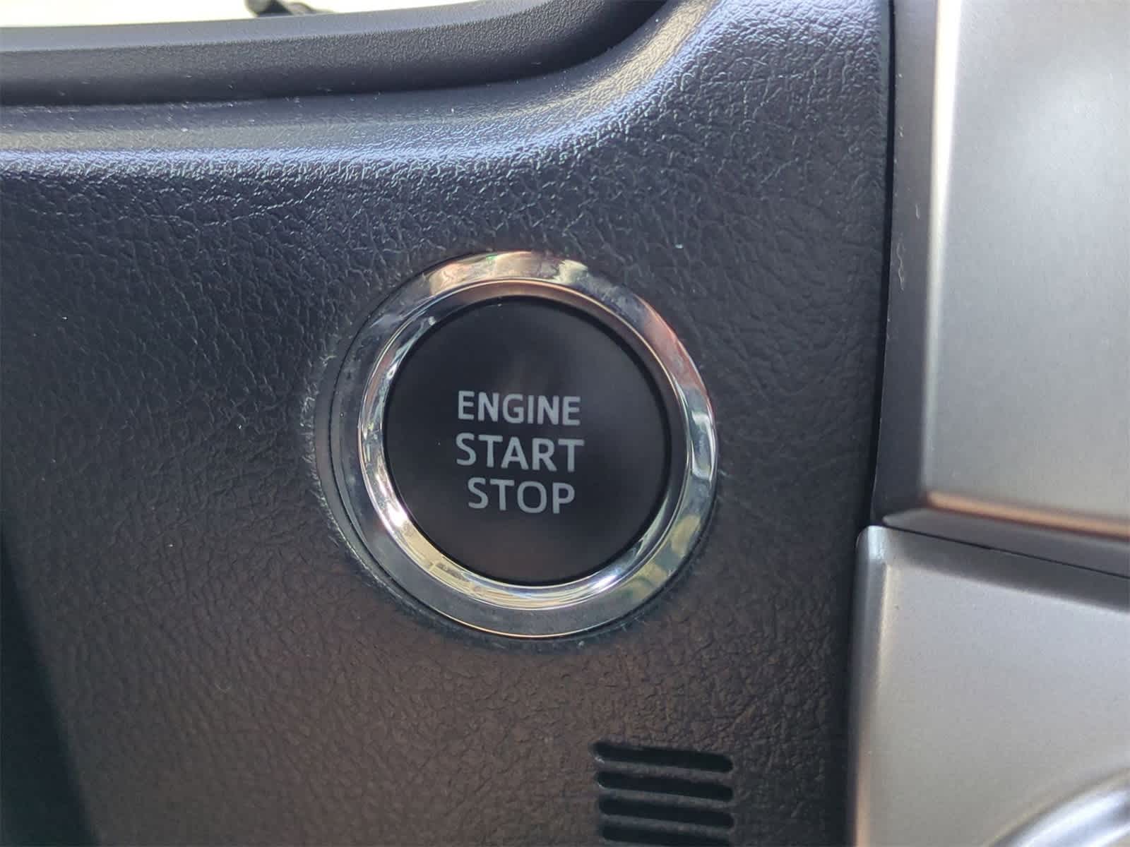 Thumbnail: 2024 Toyota 4Runner - 16