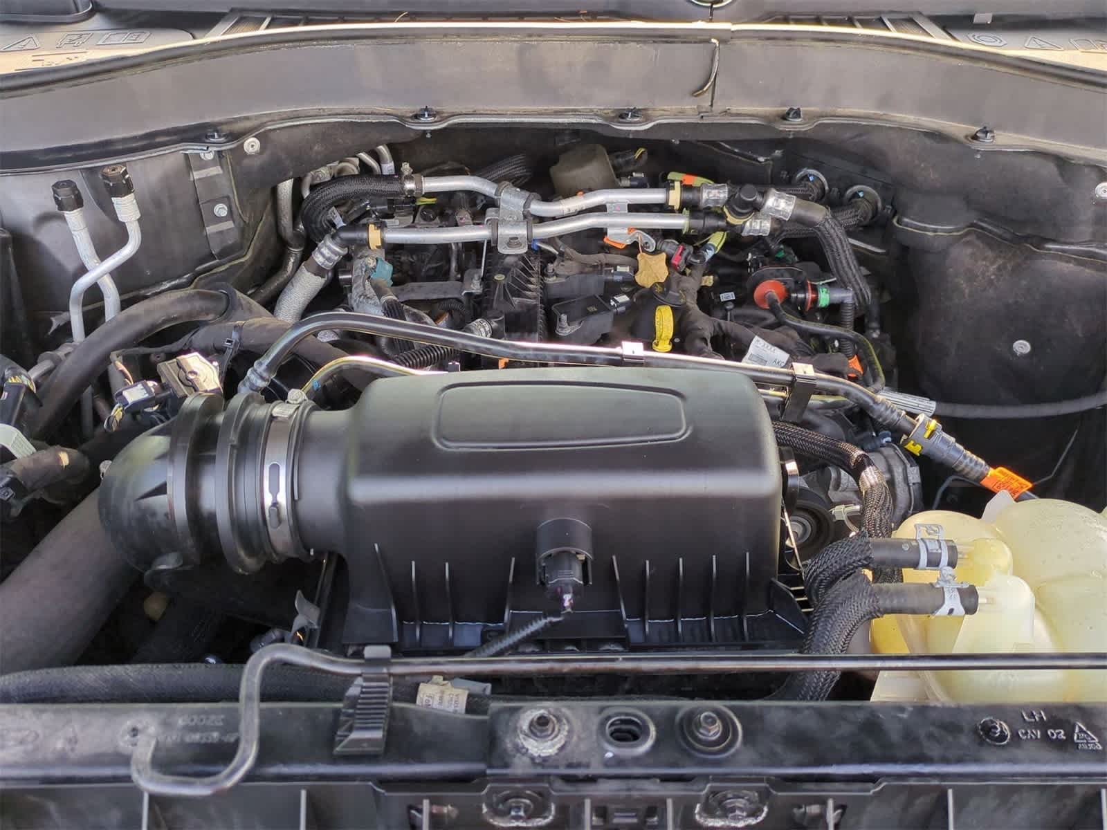 Thumbnail: 2021 Ford Explorer - 29