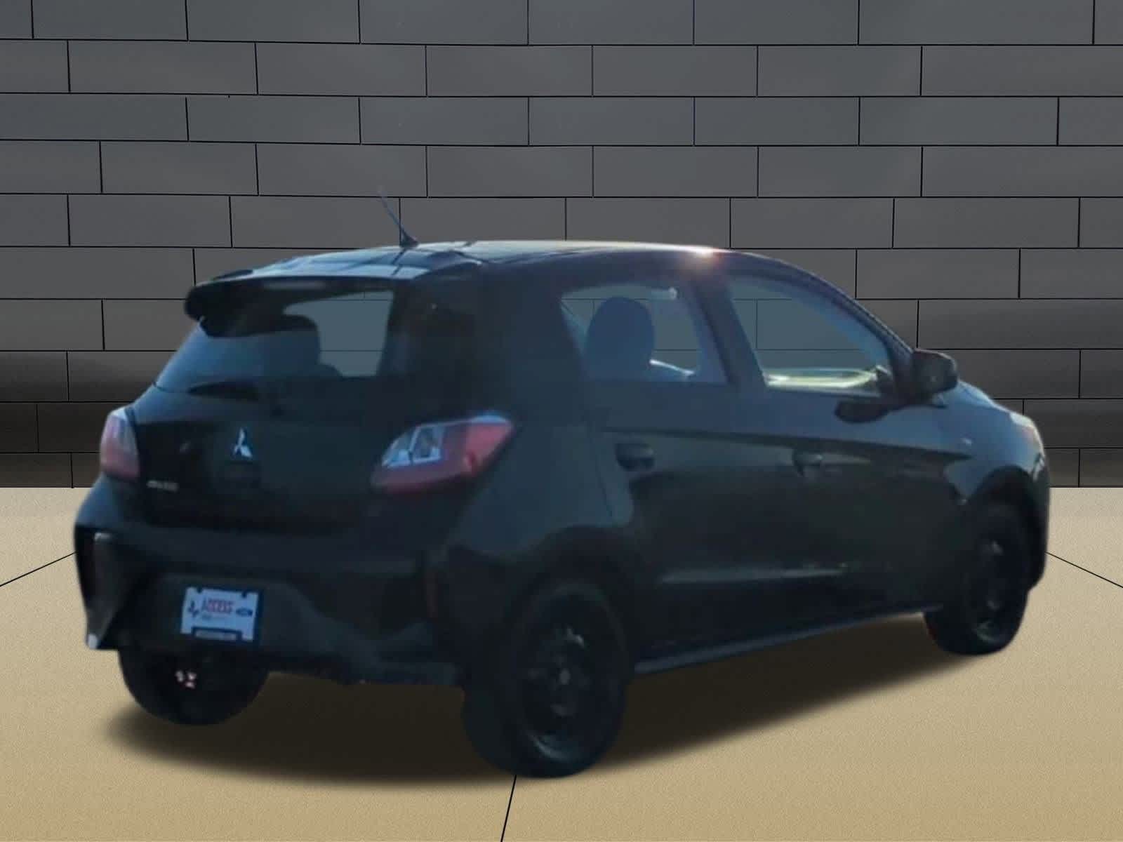 Thumbnail: 2021 Mitsubishi Mirage - 8