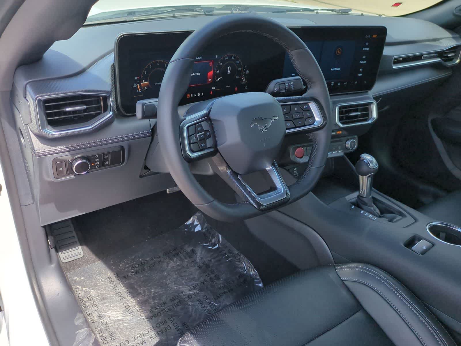 Thumbnail: 2025 Ford Mustang - 10