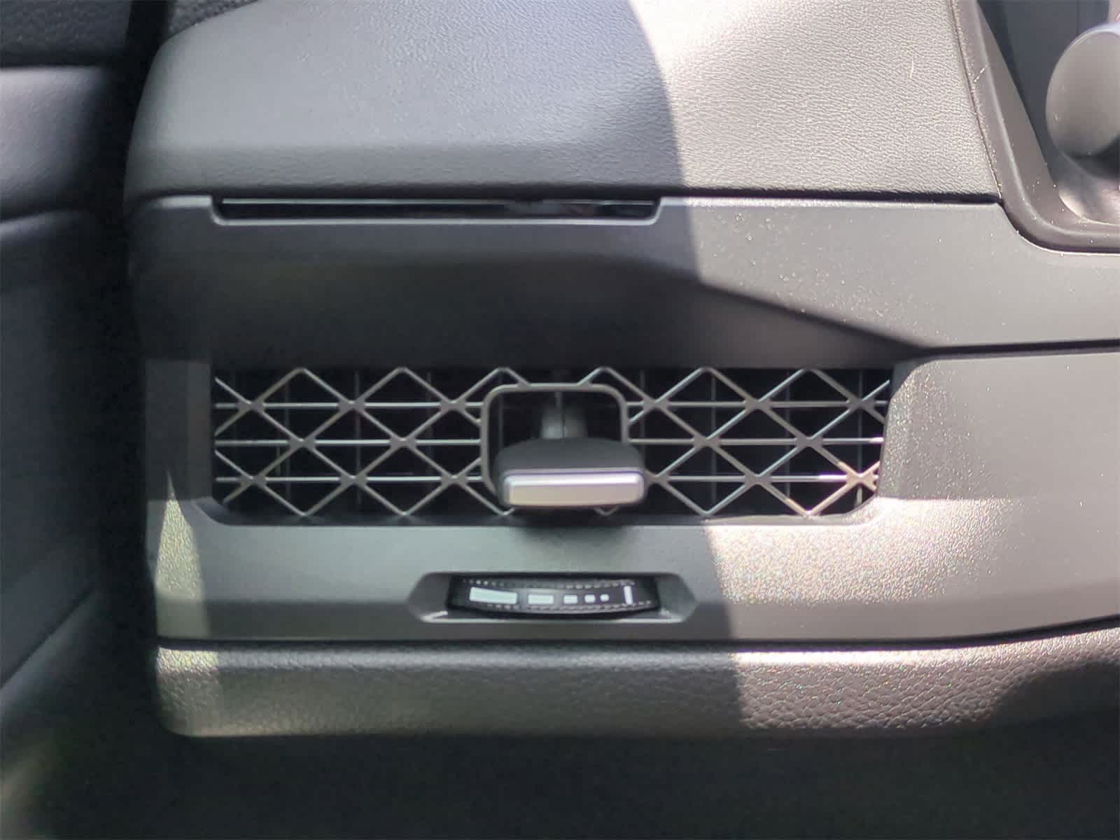 Thumbnail: 2023 Honda Accord - 17