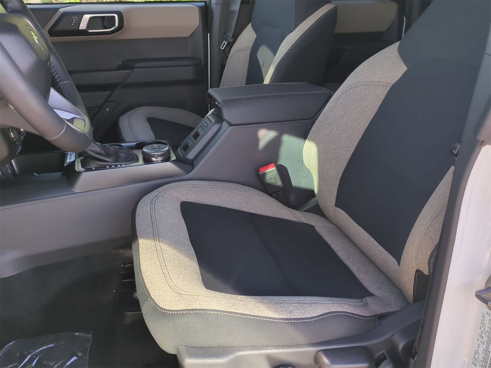 Thumbnail: 2025 Ford Bronco - 19