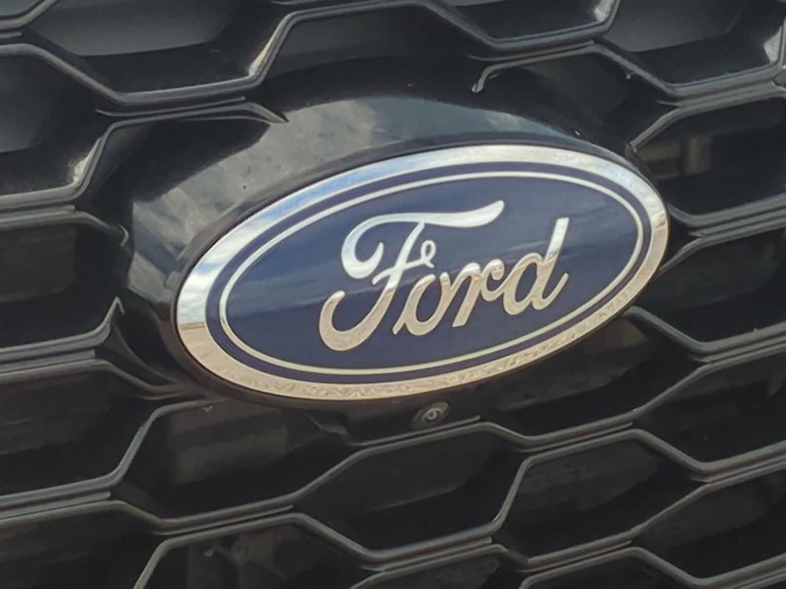 Thumbnail: 2025 Ford Explorer - 30