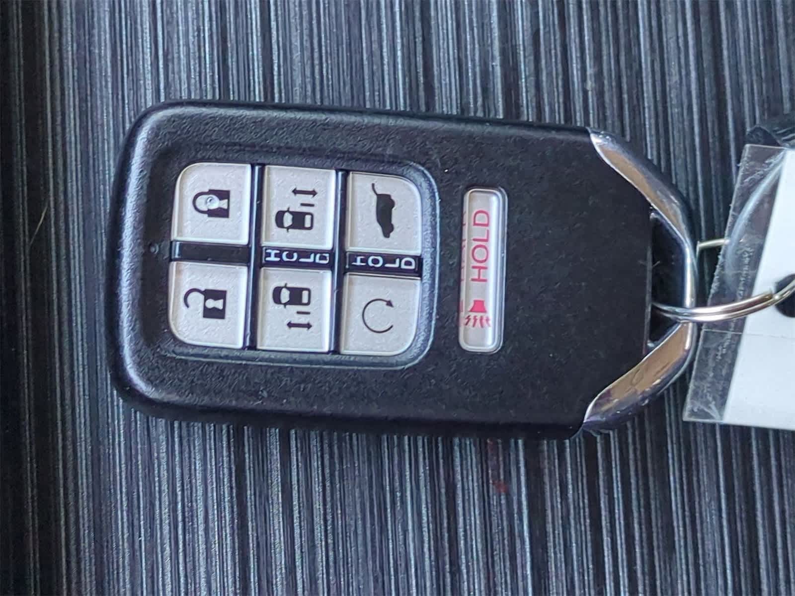 Thumbnail: 2023 Honda Odyssey - 35