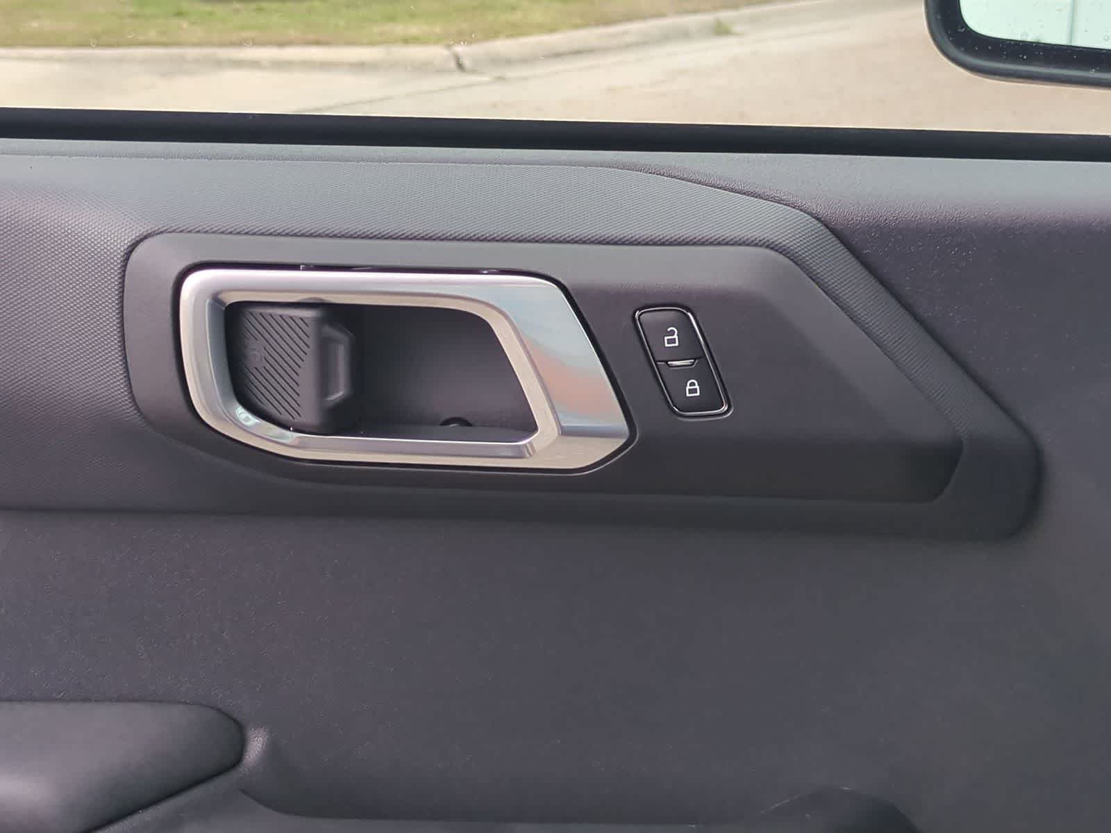 Thumbnail: 2025 Ford Bronco - 23