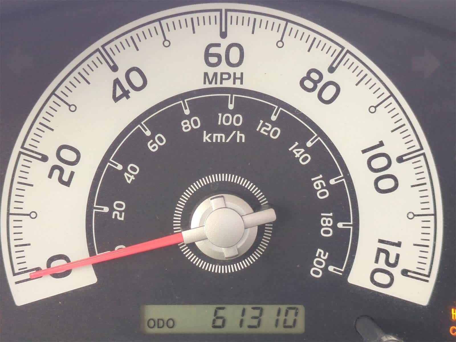 Thumbnail: 2013 Toyota FJ Cruiser - 11